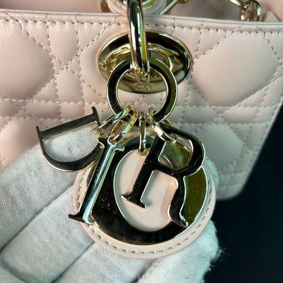 Dior Lady D-Joy Bag – Cream Lambskin with Gold Hardware - Picture 7 of 16